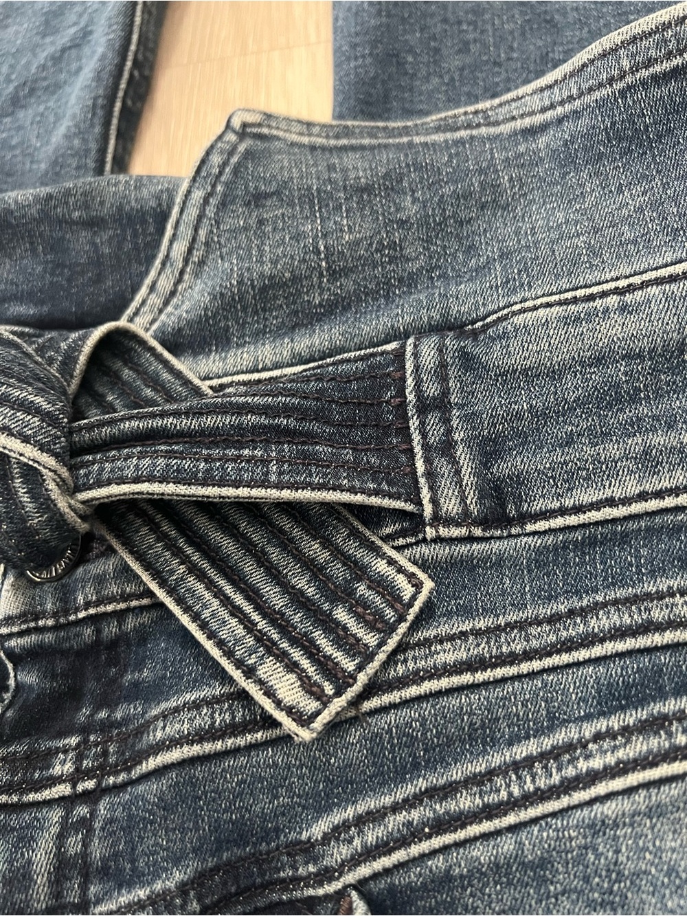 MOTHER Denim Triple Stack Insider Ankle Jeans Chick Flick Size 28 - Picture 8 of 15